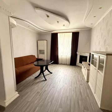 Оренда 3к . квартири  у Кропиницькому  ( Центр)