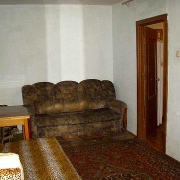 2-кімнатна квартира по вул. Бойчука (Кіквідзе) 18