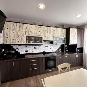 Продаж 2-кімнатної квартири 68м² вул. Лабунського ЖК Сонячне містечко