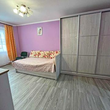 Продаж квартири 3 кім. вул. Наукова - В.Великого -варіант під комерцію