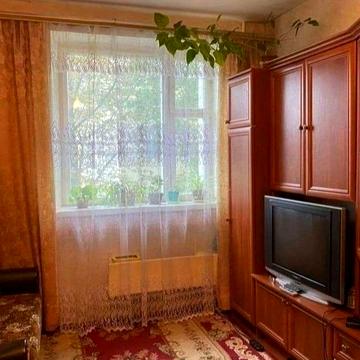 Продаж 2 кімн квартири в цегл. будинку