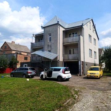 • Продаж просторого будинку , Басів Кут