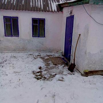 Будинок в селі Мачухи три кімнати 42 м кВ площа участка 20 соток