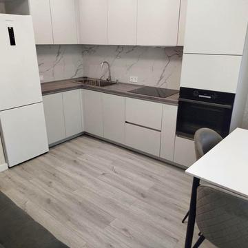 Львівська вул., 15-Б