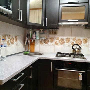 Богдана Хмельницького просп. (Героїв Сталінграда), 7