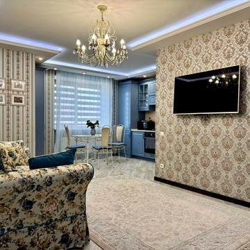 Набережна Перемоги вул., 62