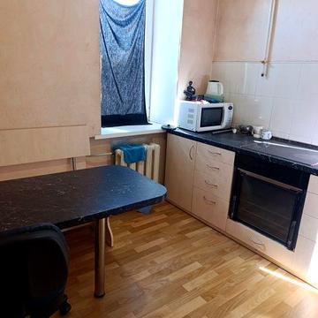 Продам 1к.кв. район 12 кварталу 23000$ Торг