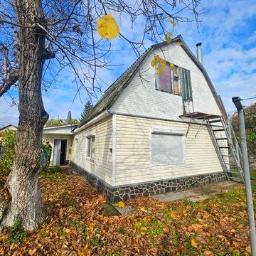 Пропоную чудовий будинок в центрі с. Свидівок.