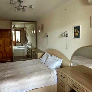 Продам просторную 3-к квартиру Мандрыковская Победа 3 Соборный