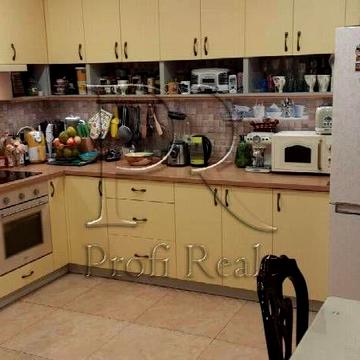 Продається 2 кімнатна квартира , Ярослава Гашека 22,Соцмісто/Дарниця