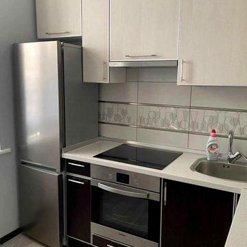 Сдам 2х комн квартиру м. Научная