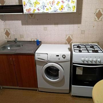 Героїв полку "Азов" вул. (Маршала Малиновського), 28-Б