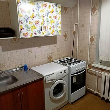 Героїв полку "Азов" вул. (Маршала Малиновського), 28-Б