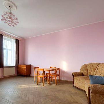 Продаж 3-кім. квартири вул. І. Франка. Ближній центр Львова