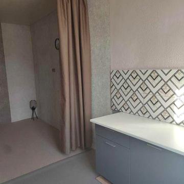 Однокімнатна кварира в будинку квартирного типу.