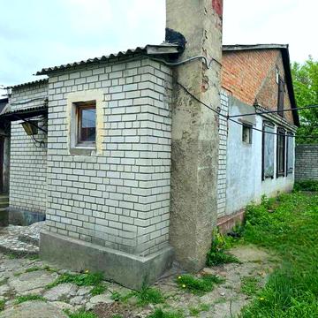 Продам дом с большим участком земли в Центре