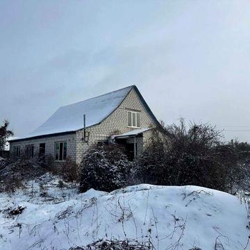 Будином м. Зміїв