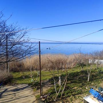 Продам дом у воды