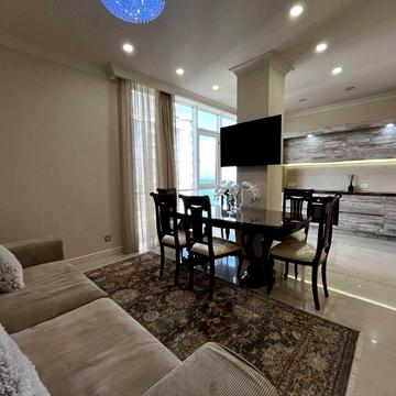 2 -комнатная квартира в Аркадии  Вид на Море Дорогой ремонт кладовка