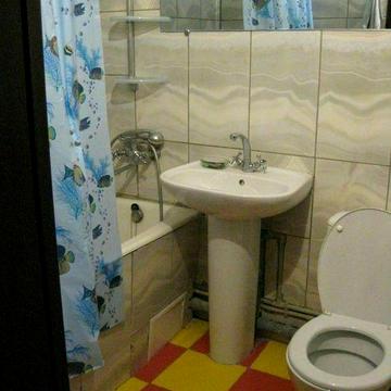 Срочно!!! Сдам 1 кв  м Студенческая 3500 гр.