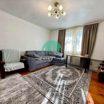 Кобилянської вул., 30