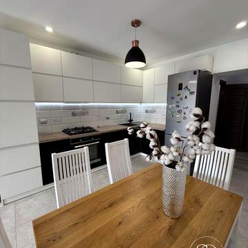 Продаж 1-кім. просторої квартири 64.7 м2, Франківський район.