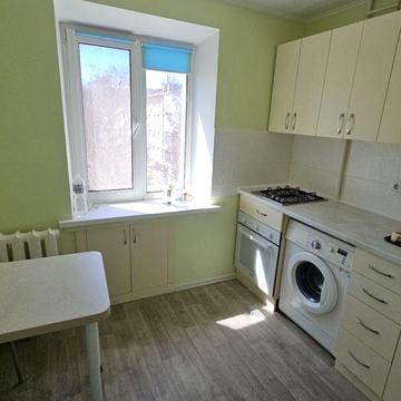 Сдам 3 комнатную квартиру напротив Малиновского рынка