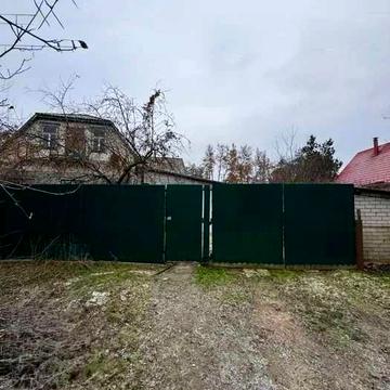 Будинок у лісі біля річки, між с.Пісчанка та с.Орловщина