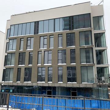 Продається 1 кімнатна квартира в новобудові. Район Гідропарку