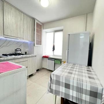 Оренда 1 кім. Вул. Замкова