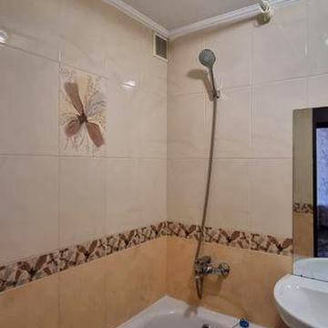 Продаж однокімнатної квартири на Таврійському . Заходь та живи .Торг .