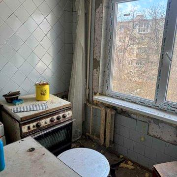 Продам 2 комнатную квартиру 3/5 П.Поле улДеревянко