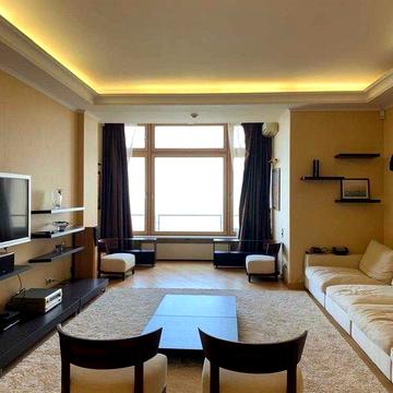 Продам шикарную 3-х комнатную квартиру в районе парка  Шевченко!