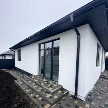 Новый одноэтажный дом 95 м² в Нерубайском