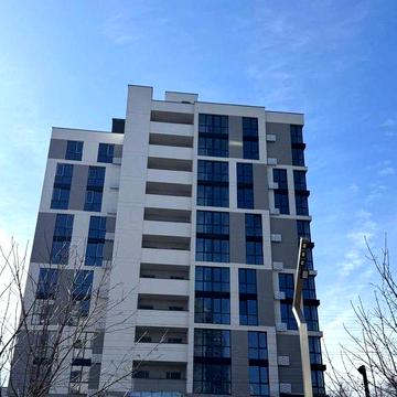 Продаж квартири у зручному районі міста!