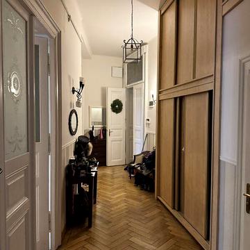 Продаж 5к Квартира Верхратського вулиця