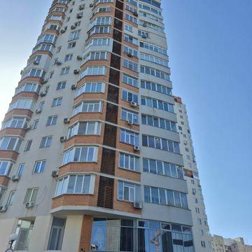 Сдам 2к в новобудові Авантаж ценр