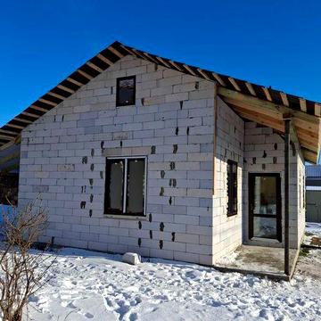 Будинок на 6 сотках