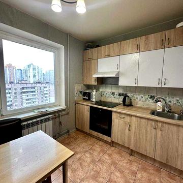 проспект Петра Григоренка 7-А, простора 3 к квартира, Позняки