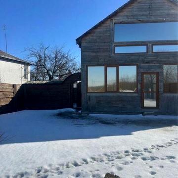 Будинок по вул Б.хмельницького