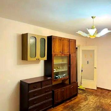 Продам 1 комнатную квартиру на Титова