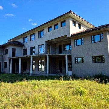 Будинок 800 м² біля Києва | Княжичі | 15 соток | 100 кВт | під бізнес