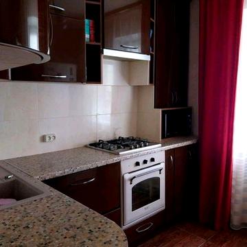 Сдам 1-2х к комн комнатную 11000 Левый берег