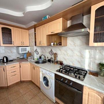 Сдам 4-х комнатную квартиру