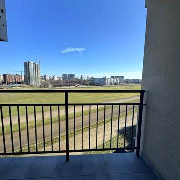 2 комнатная квартира с ремонтом! Кадор!