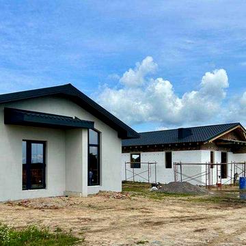 Продаж будинку біля Луцька у мальовничому місці. Підходить під Єоселю