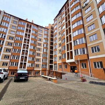 Продаж просторої 3-кім квартири, по Героїв Майдану