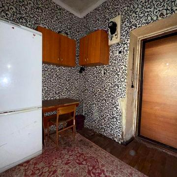 Продам двухкомнатную гостинку 31м2 ул.Библика 13 метро ХТЗ .L