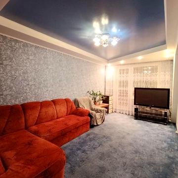 Продам очень хорошую 3х к.квартиру возле метро Студенческая