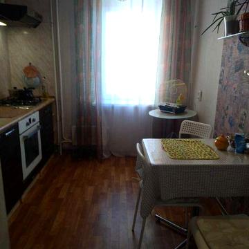 Продам квартиру, в хорошем состоянии,есть ремонт